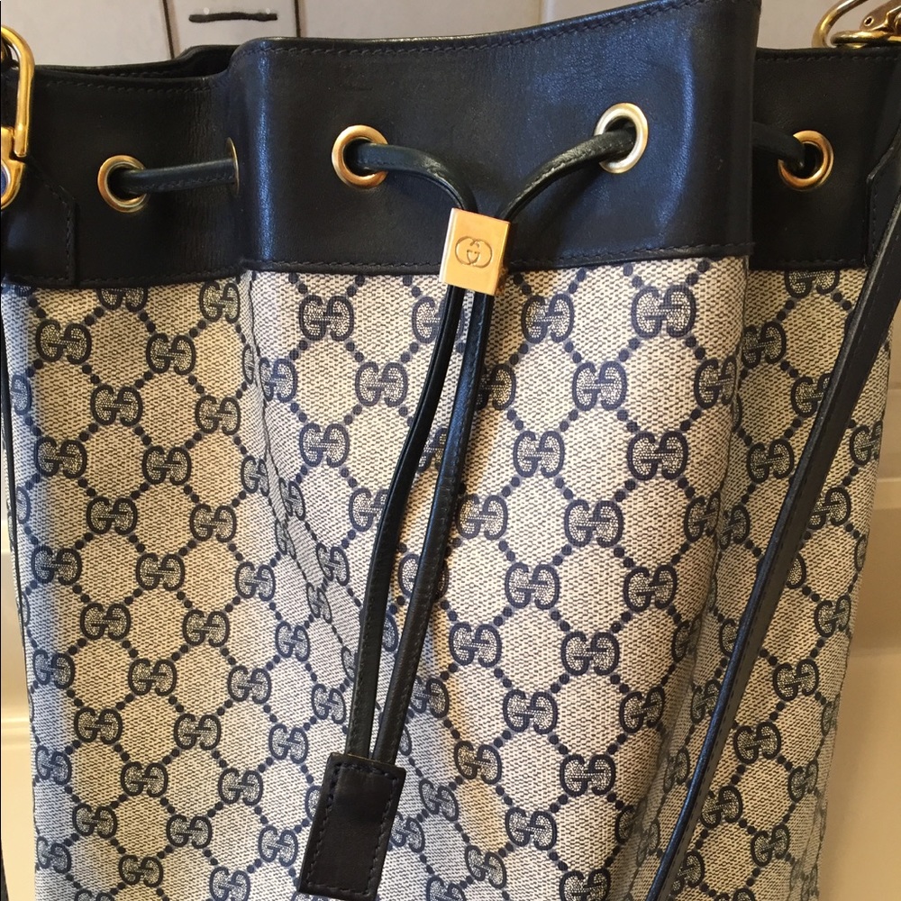 Authentic Gucci Purse